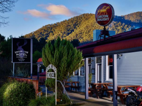  The Harrietville Snowline Hotel  Харриетвилл